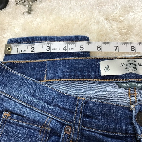 Abercrombie & Fitch Perfect Stretch Skinny Mid Rise Distressed Jeans Size 4 R - Picture 8 of 14